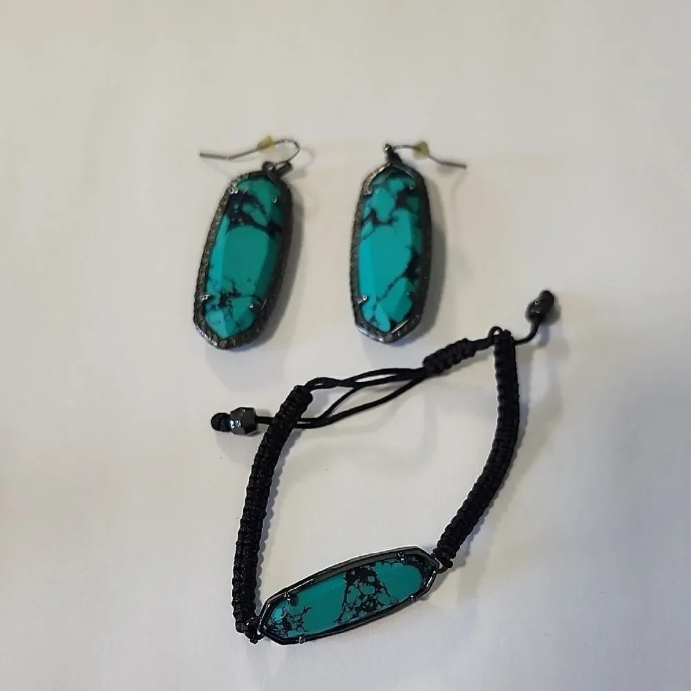 Rare Hard To Find Kendra Scott Variegated Teal Magnesite Set